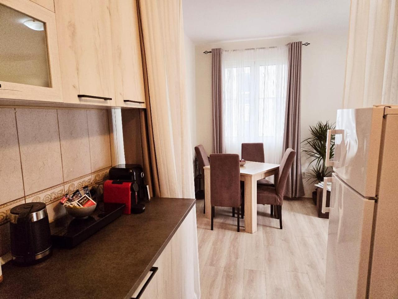 Apartments Nikcevic 부드바 외부 사진