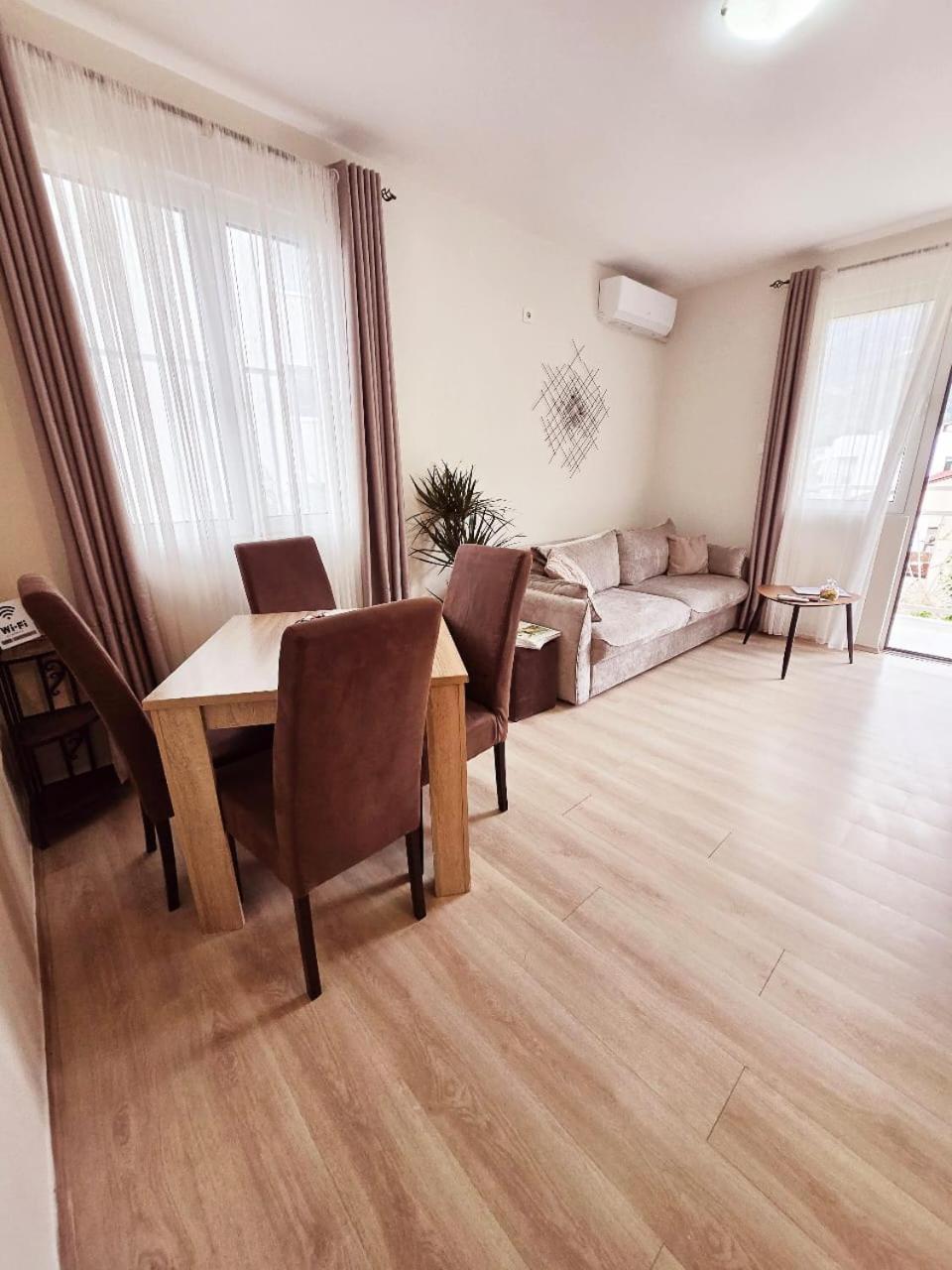 Apartments Nikcevic 부드바 객실 사진